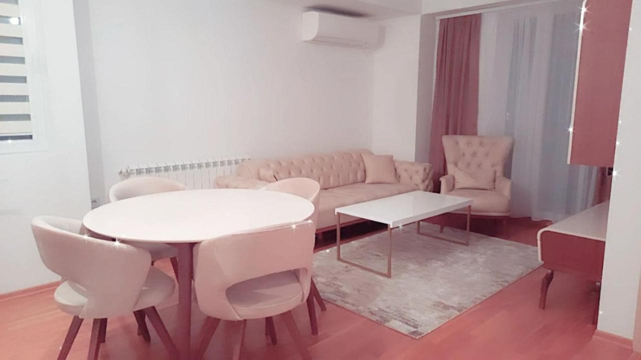 Luxury Apartment Iva II Skopje Eksteriør bilde